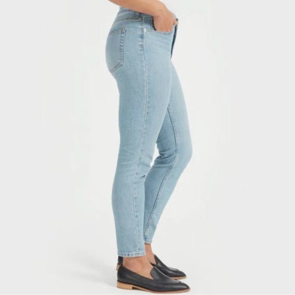 EVERLANE the High-Rise Essential Skinny Jean in Light Blue 28 - Picture 3 of 11